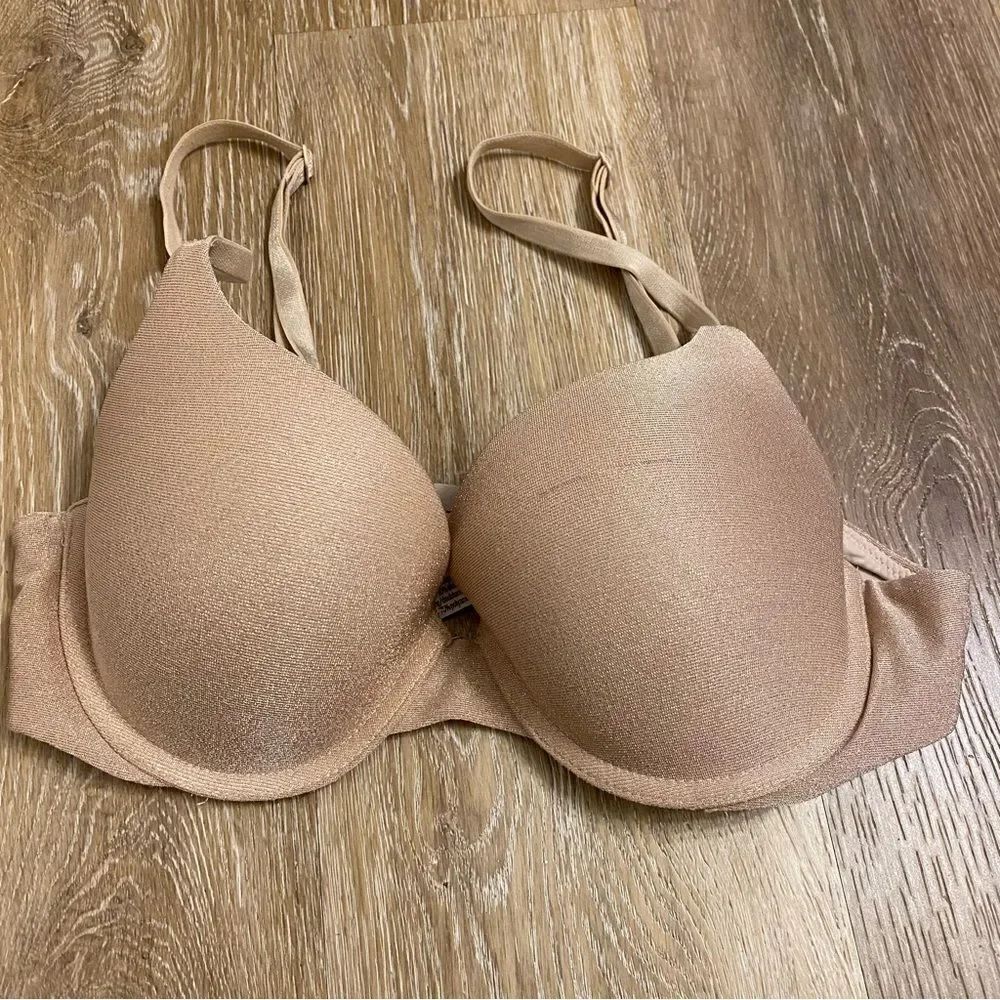 Victoria’s Secret padded underwire tan beige t-shirt push-up bra 34B